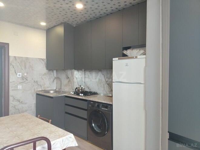 2 otaqlı köhnə tikili - Qara Qarayev m. - 70 m² (20)