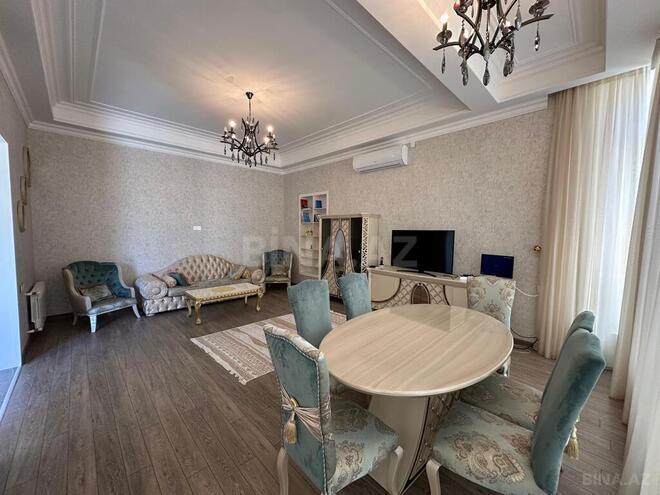 5 otaqlı həyət evi/bağ evi - Şüvəlan q. - 200 m² (4)