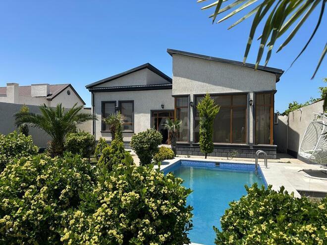 5 otaqlı həyət evi/bağ evi - Şüvəlan q. - 200 m² (1)