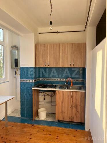 2 otaqlı köhnə tikili - Qaraçuxur q. - 60 m² (3)