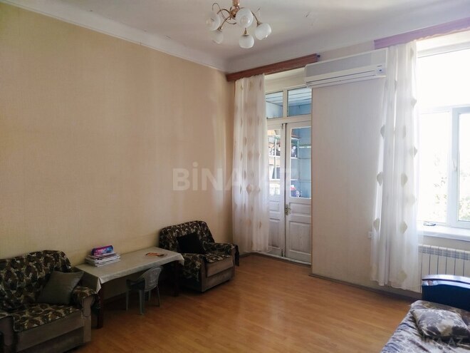 3 otaqlı köhnə tikili - M.Ə.Rəsulzadə q. - 60.5 m² (3)