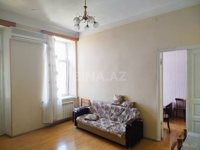 3 otaqlı köhnə tikili - M.Ə.Rəsulzadə q. - 60.5 m² (1)