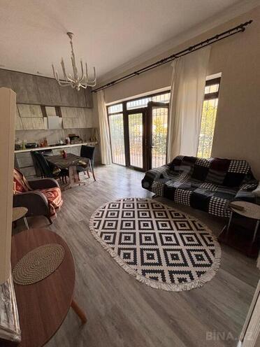 3 otaqlı həyət evi/bağ evi - Novxanı q. - 60 m² (1)