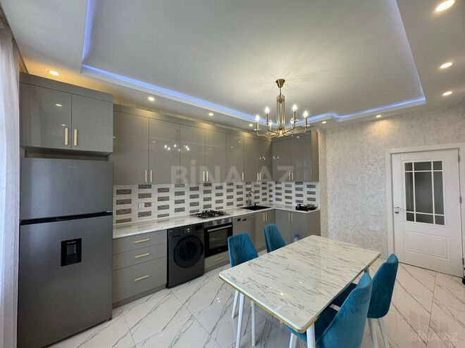 3 otaqlı yeni tikili - Neftçilər m. - 135 m² (10)
