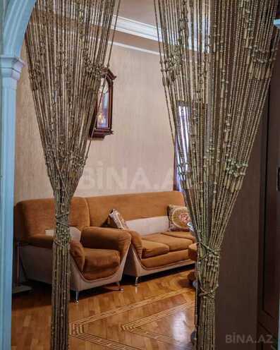 3 otaqlı yeni tikili - 28 May m. - 96 m² (1)