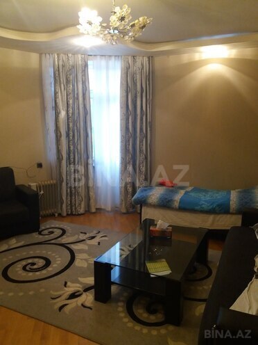 1 otaqlı köhnə tikili - Elmlər Akademiyası m. - 34 m² (3)