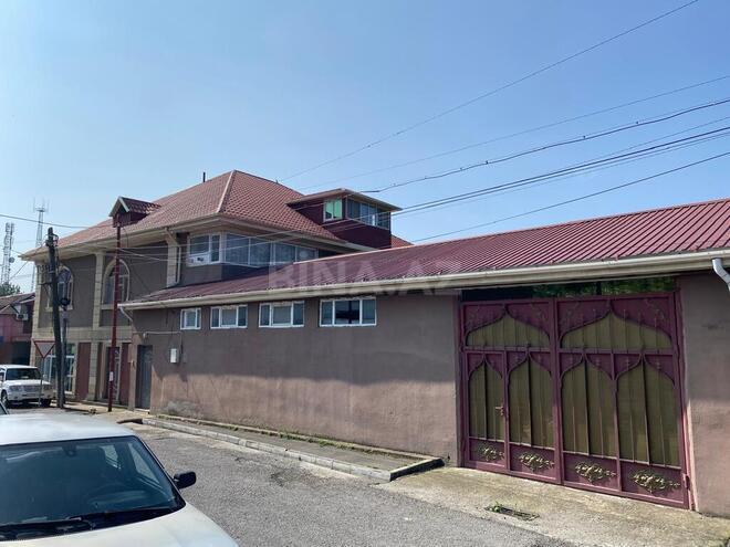 6 otaqlı həyət evi/bağ evi - Oğuz - 450 m² (4)