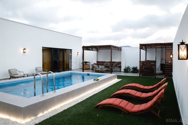 3 otaqlı həyət evi/bağ evi - Mərdəkan q. - 200 m² (1)