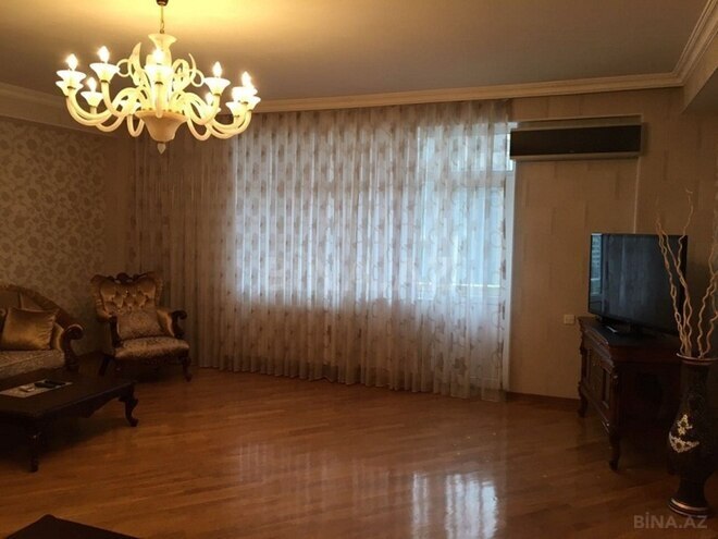 4 otaqlı yeni tikili - 28 May m. - 180 m² (4)
