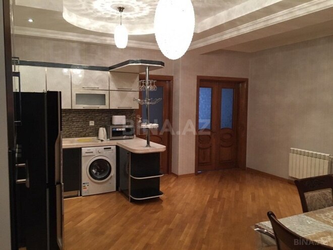 4 otaqlı yeni tikili - 28 May m. - 180 m² (22)