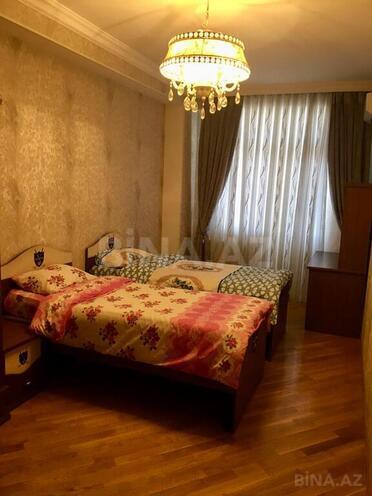 4 otaqlı yeni tikili - 28 May m. - 180 m² (15)
