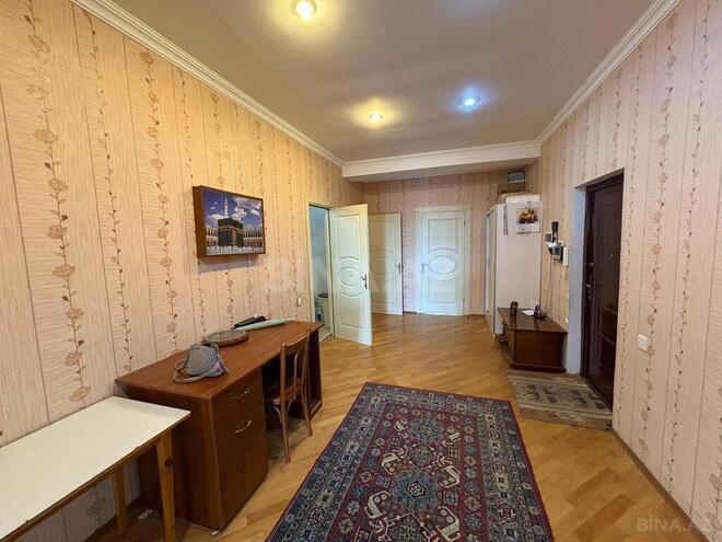 4 otaqlı yeni tikili - 8 Noyabr m. - 154 m² (13)