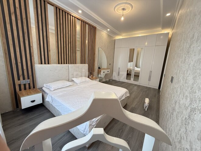 5 otaqlı həyət evi/bağ evi - Pirşağı q. - 160 m² (12)