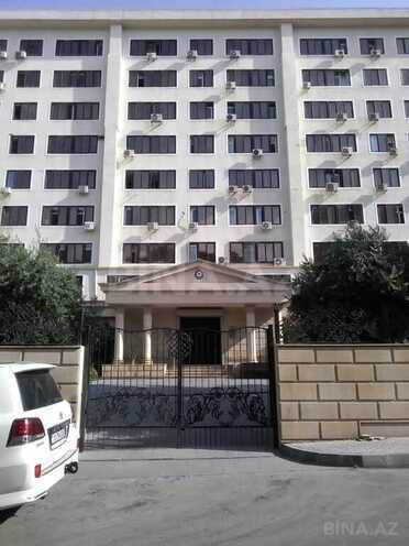 3 otaqlı köhnə tikili - 28 May m. - 100 m² (1)