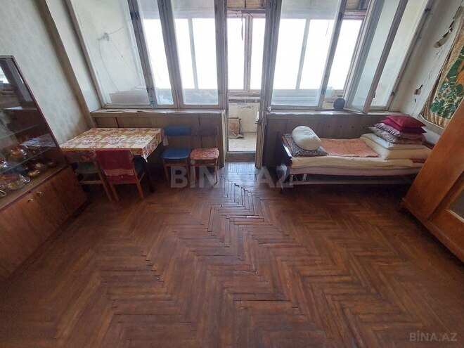 2 otaqlı köhnə tikili - 28 May m. - 70 m² (2)