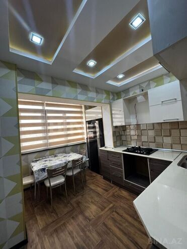 3 otaqlı köhnə tikili - Azadlıq Prospekti m. - 78 m² (15)