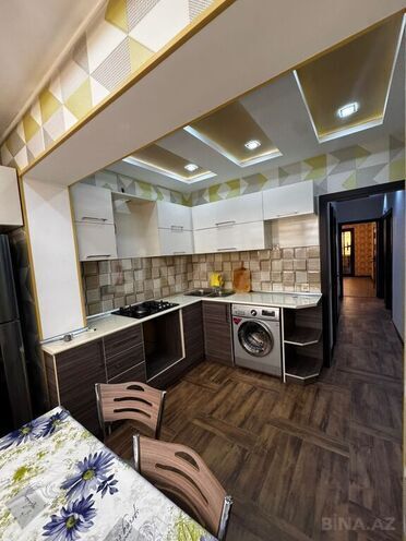 3 otaqlı köhnə tikili - Azadlıq Prospekti m. - 78 m² (21)