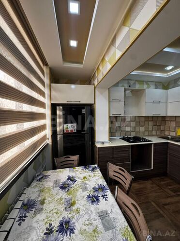3 otaqlı köhnə tikili - Azadlıq Prospekti m. - 78 m² (22)