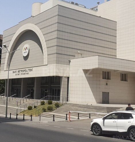 3 otaqlı yeni tikili - 28 May m. - 100 m² (2)