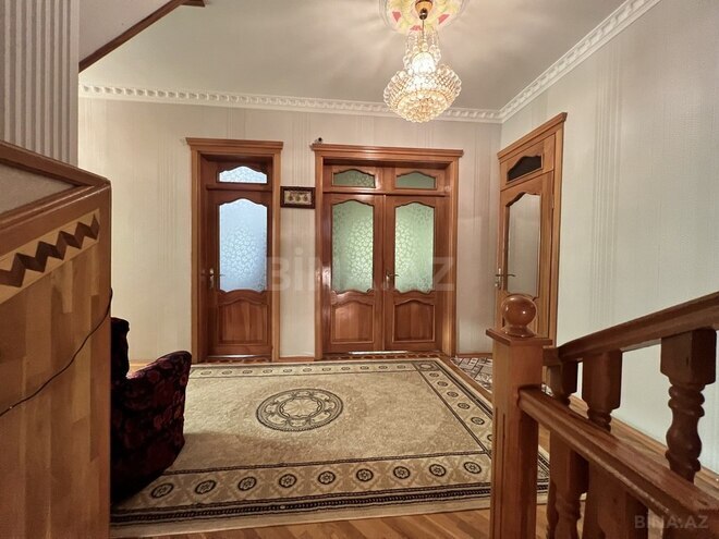 7 otaqlı həyət evi/bağ evi - Qaraçuxur q. - 400 m² (10)