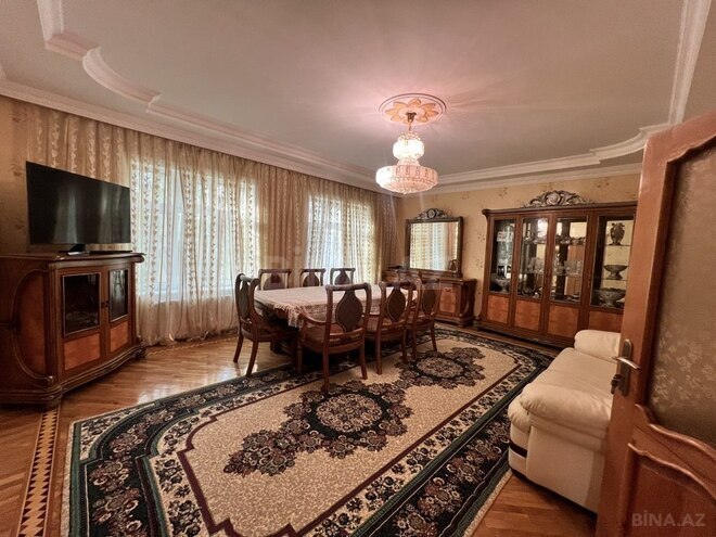 7 otaqlı həyət evi/bağ evi - Qaraçuxur q. - 400 m² (13)