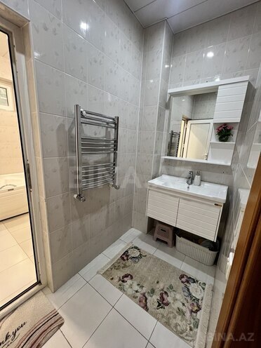7 otaqlı həyət evi/bağ evi - Qaraçuxur q. - 400 m² (19)