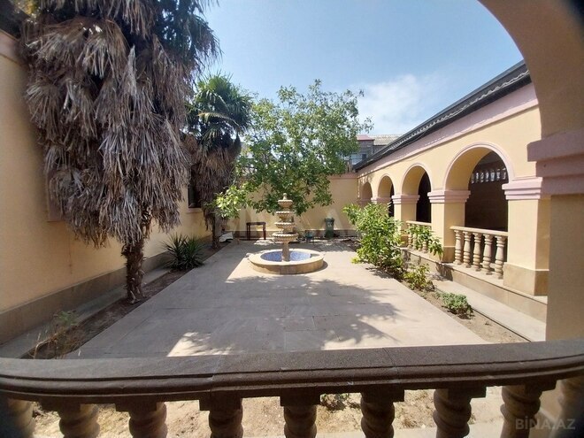 5 otaqlı həyət evi/bağ evi - Nəriman Nərimanov m. - 200 m² (16)