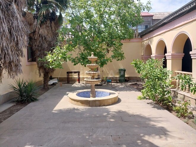5 otaqlı həyət evi/bağ evi - Nəriman Nərimanov m. - 200 m² (1)