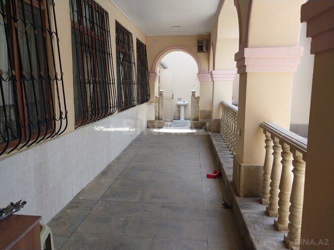 5 otaqlı həyət evi/bağ evi - Nəriman Nərimanov m. - 200 m² (18)