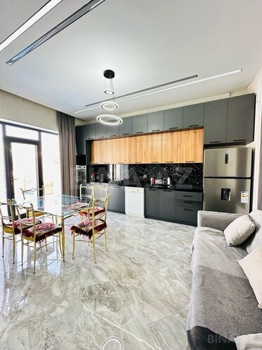 4 otaqlı həyət evi/bağ evi - Mərdəkan q. - 200 m² (7)