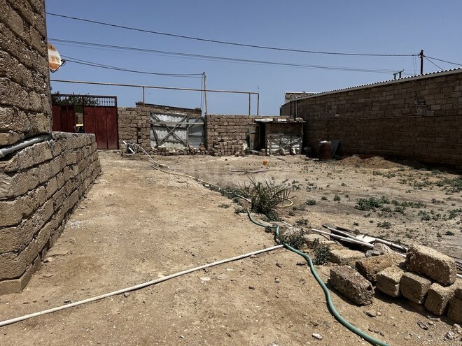 4 otaqlı həyət evi/bağ evi - Binə q. - 70 m² (23)