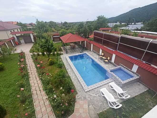 5 otaqlı həyət evi/bağ evi - Qəbələ - 200 m² (11)