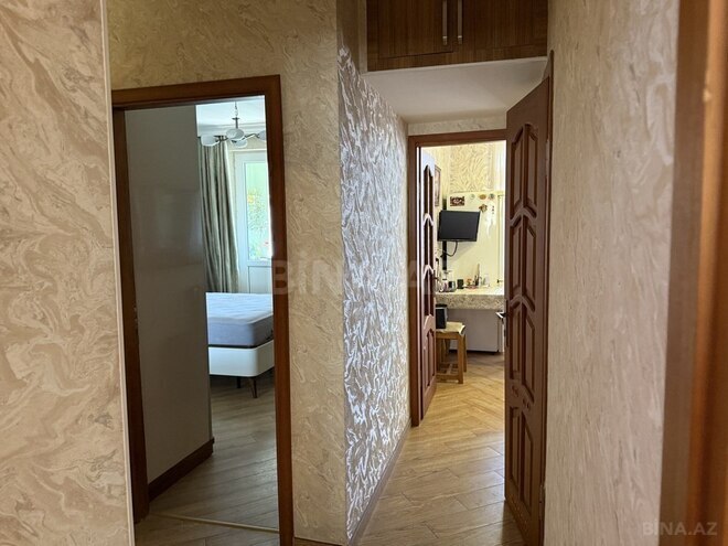 Продаётся 2-комн. вторичка 64 м², Бинагадинский р., photo 21 from 32