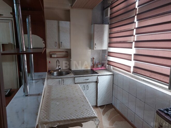 2 otaqlı köhnə tikili - Həzi Aslanov q. - 45 m² (3)
