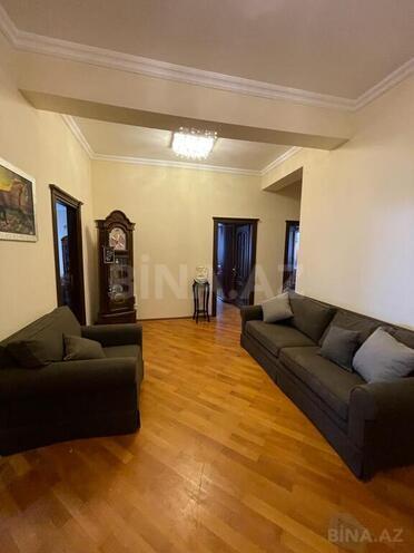3 otaqlı yeni tikili - Elmlər Akademiyası m. - 160 m² (3)