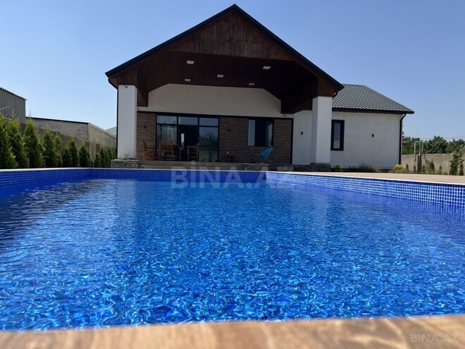4 otaqlı həyət evi/bağ evi - Albalılıq q. - 140 m² (1)