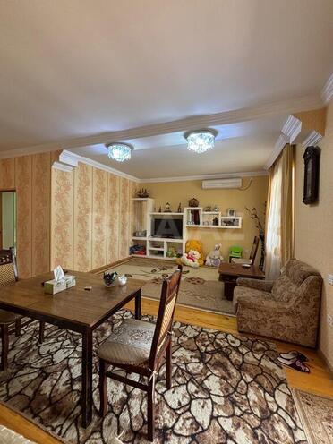5 otaqlı həyət evi/bağ evi - Şüvəlan q. - 180 m² (22)