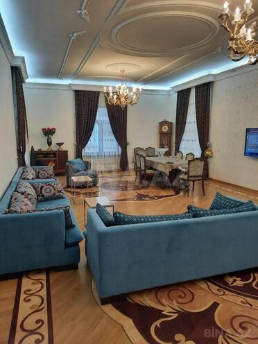 Продаётся 8-комн. дом/дача 660 м², пос. Бадамдар, photo 7 from 32