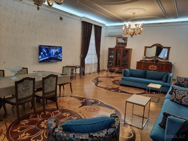 Продаётся 8-комн. дом/дача 660 м², пос. Бадамдар, photo 9 from 32