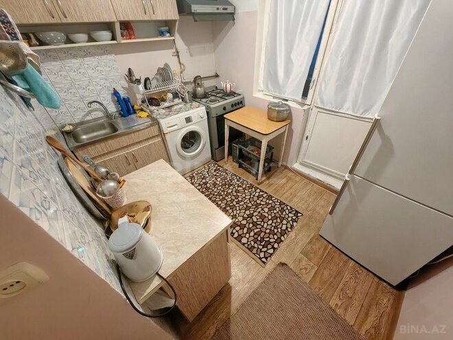 Satılır 3 otaqlı köhnə tikili 75 m², Əmircan q., photo 9 from 12