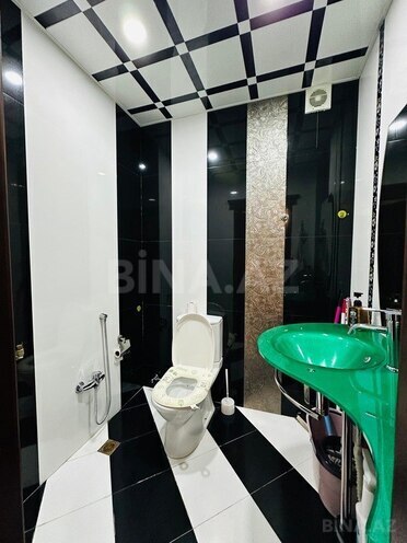 3 otaqlı köhnə tikili - İnşaatçılar m. - 120 m² (10)
