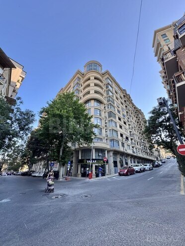 4 otaqlı yeni tikili - İçəri Şəhər m. - 136 m² (27)