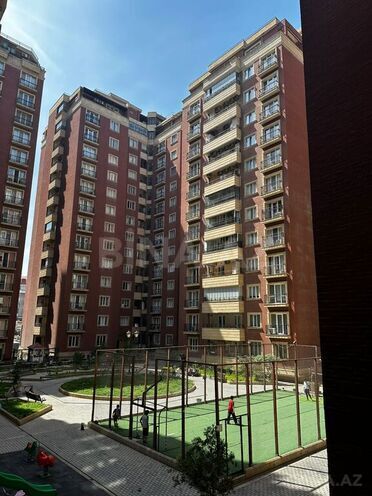 4 otaqlı yeni tikili - 28 May m. - 140 m² (1)