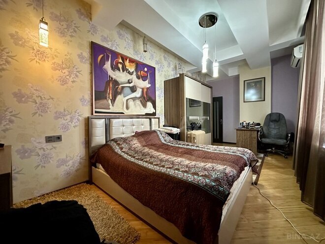 4 otaqlı yeni tikili - Şah İsmayıl Xətai m. - 160 m² (10)