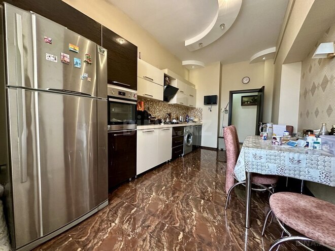 4 otaqlı yeni tikili - Şah İsmayıl Xətai m. - 160 m² (8)