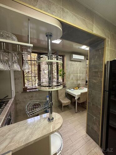 5 otaqlı köhnə tikili - 9-cu mikrorayon q. - 130 m² (8)