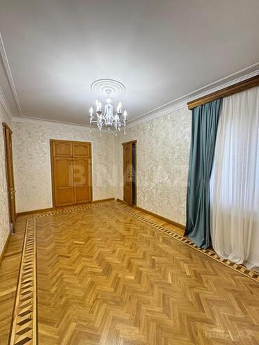 3 otaqlı köhnə tikili - Nizami m. - 118 m² (7)
