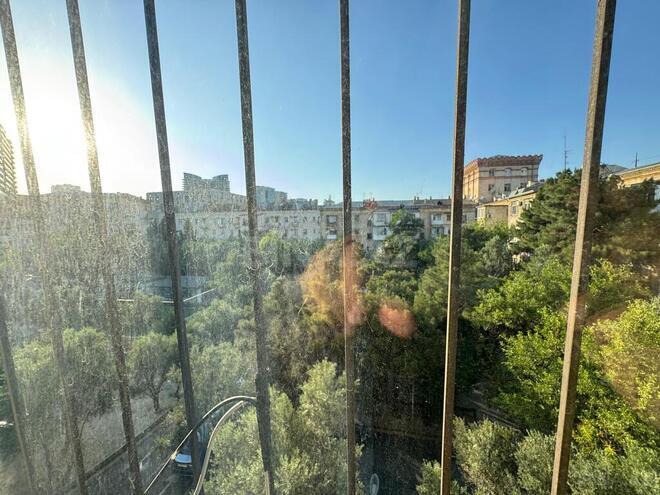 3 otaqlı köhnə tikili - Nizami m. - 118 m² (17)