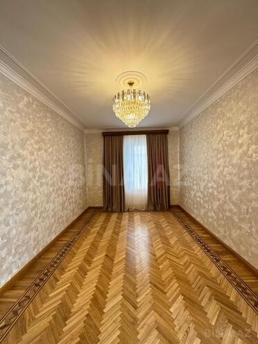 3 otaqlı köhnə tikili - Nizami m. - 118 m² (4)