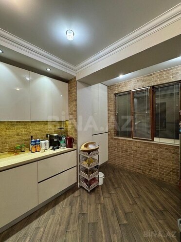 4 otaqlı köhnə tikili - Həzi Aslanov m. - 110 m² (4)